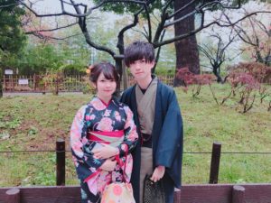 浅草レンタル着物小梅 浅草観光 カップル 男性着物