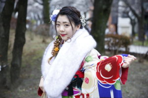 成人式カラコンでイメチェン