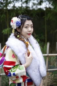 成人式のヘアセット、ラプンチェルヘアー