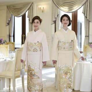 浅草　結婚式　着物レンタル